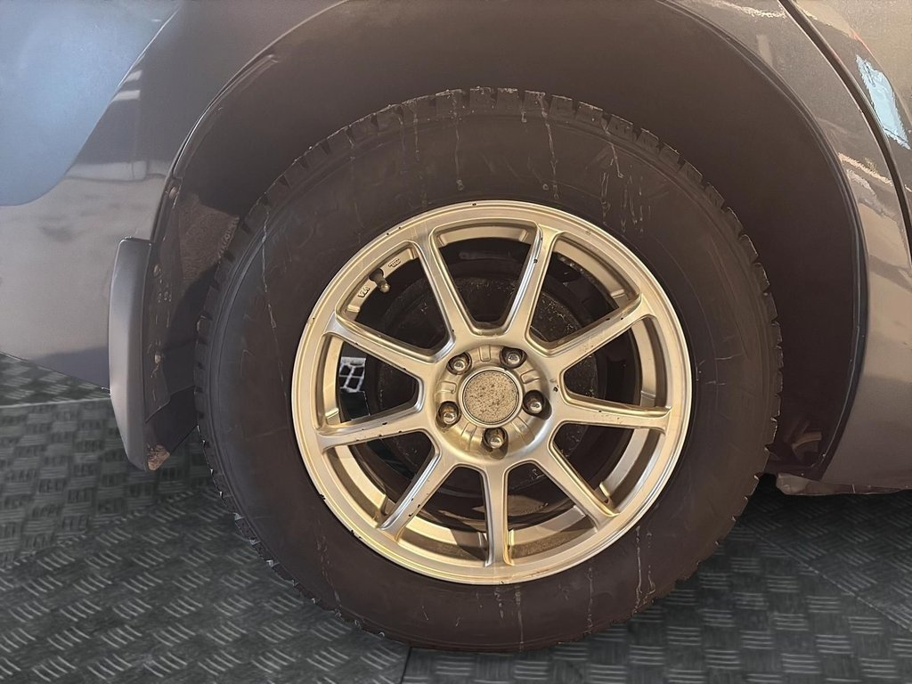 Toyota Corolla CE 2015 à Chicoutimi, Québec - 9 - w1024h768px