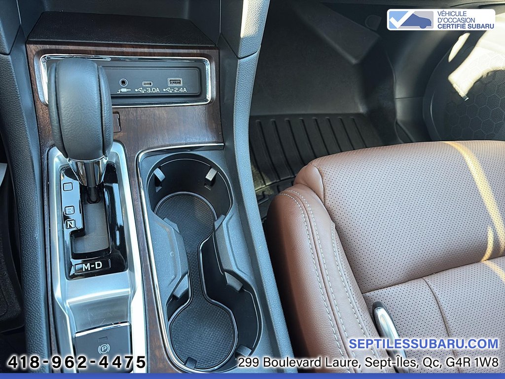 2024 Subaru Ascent Premier in Sept-Iles, Quebec - 12 - w1024h768px