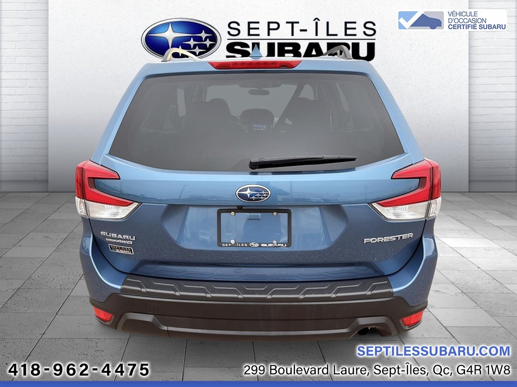 2022 Subaru Forester Base in Sept-Iles, Quebec - 3 - w1024h768px