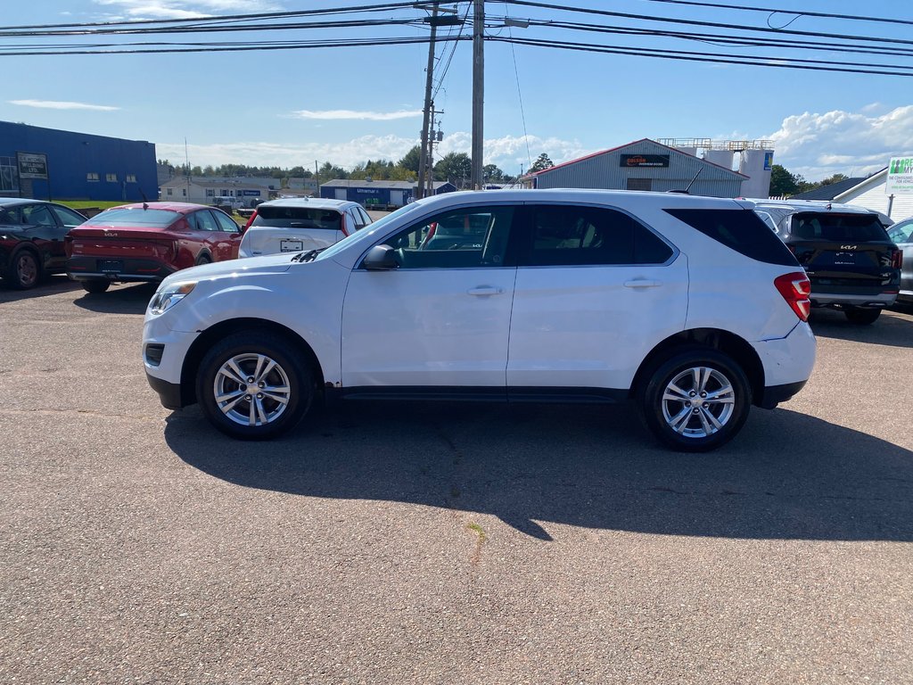 2016 Chevrolet EQUINOX LS | Cam | USB | Bluetooth | Keyless | Cruise in Hebbville, Nova Scotia - 4 - w1024h768px