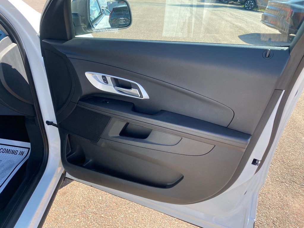 2016 Chevrolet EQUINOX LS | Cam | USB | Bluetooth | Keyless | Cruise in Hebbville, Nova Scotia - 53 - w1024h768px