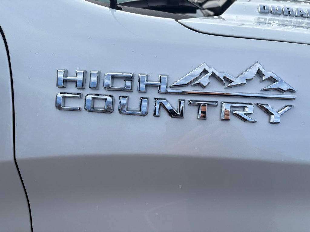 Chevrolet Silverado 1500 High Country | DIESEL | Leather | Warranty to 2028 2023 à Hebbville, Nouvelle-Écosse - 12 - w1024h768px