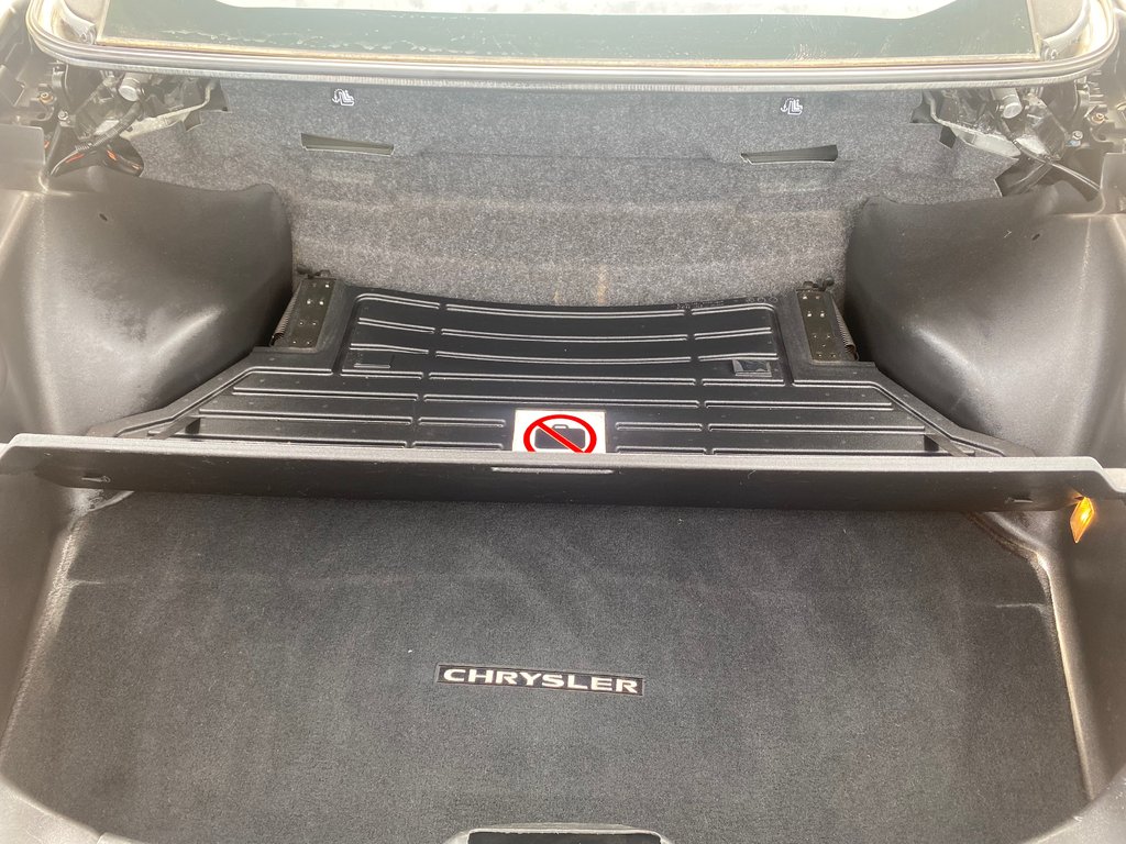 Chrysler 200 Touring | Convertible | HtdSeats | XM | PwrSeat 2013 à Amherst, Nouvelle-Écosse - 41 - w1024h768px