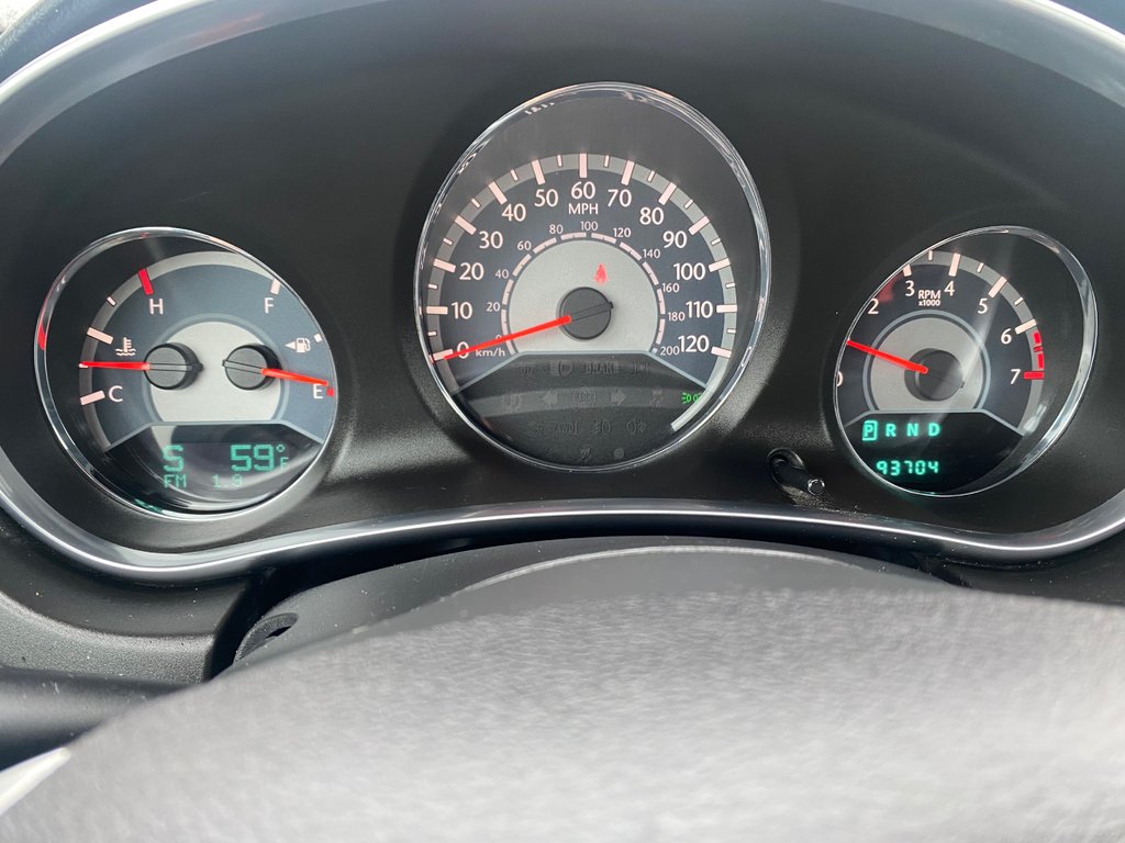 Chrysler 200 Touring | Convertible | HtdSeats | XM | PwrSeat 2013 à Amherst, Nouvelle-Écosse - 41 - w1024h768px