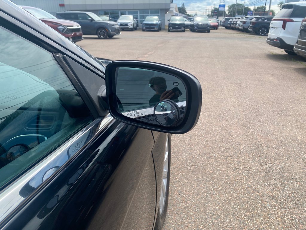 Chrysler 200 Touring | Convertible | HtdSeats | XM | PwrSeat 2013 à Amherst, Nouvelle-Écosse - 10 - w1024h768px