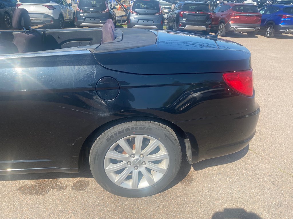 Chrysler 200 Touring | Convertible | HtdSeats | XM | PwrSeat 2013 à Amherst, Nouvelle-Écosse - 12 - w1024h768px