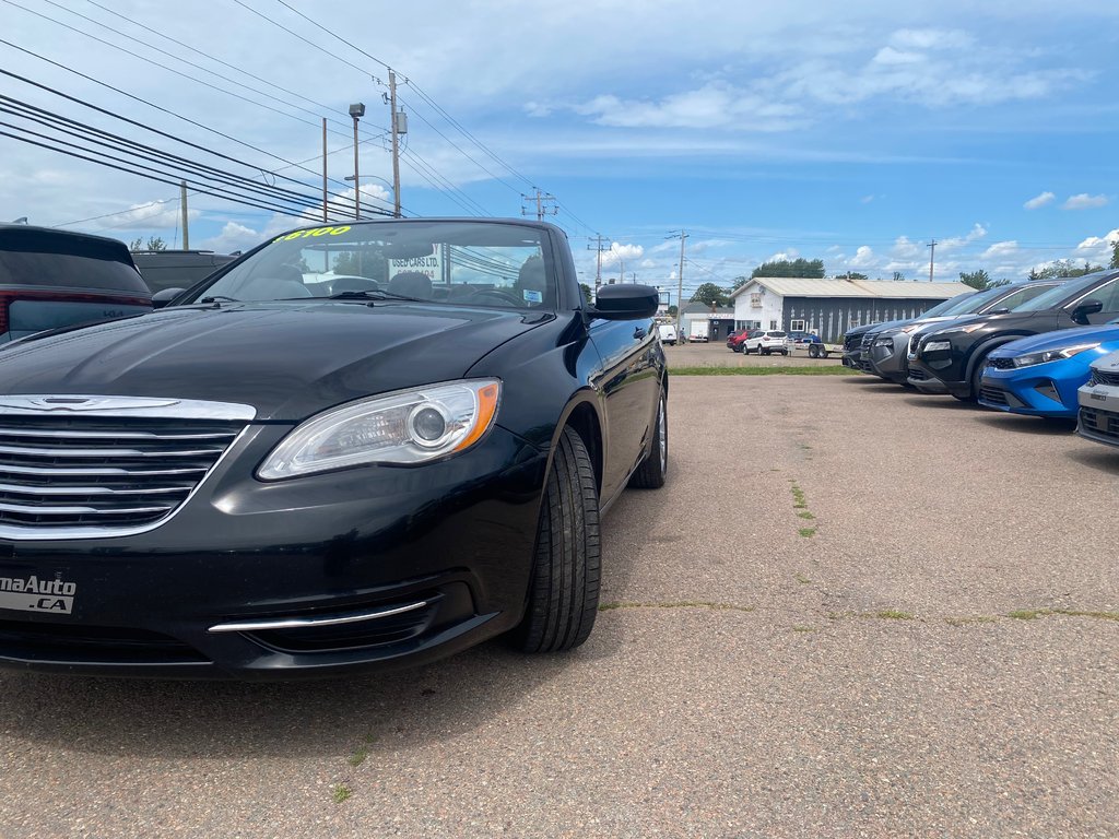 Chrysler 200 Touring | Convertible | HtdSeats | XM | PwrSeat 2013 à Amherst, Nouvelle-Écosse - 57 - w1024h768px