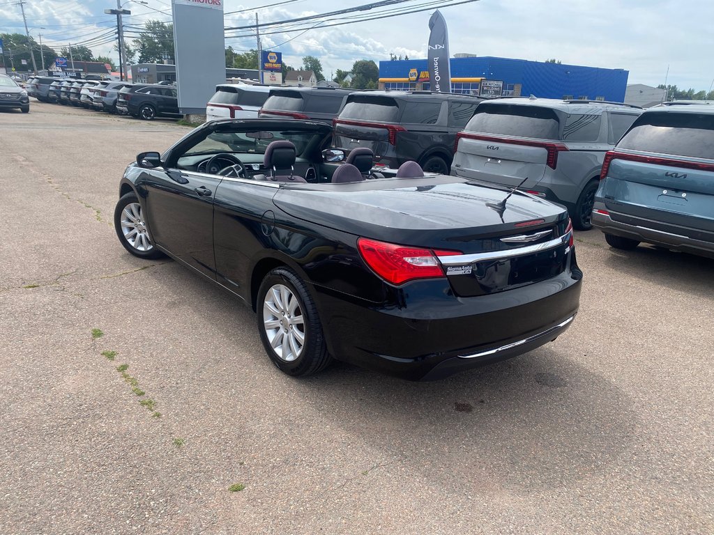 Chrysler 200 Touring | Convertible | HtdSeats | XM | PwrSeat 2013 à Amherst, Nouvelle-Écosse - 54 - w1024h768px