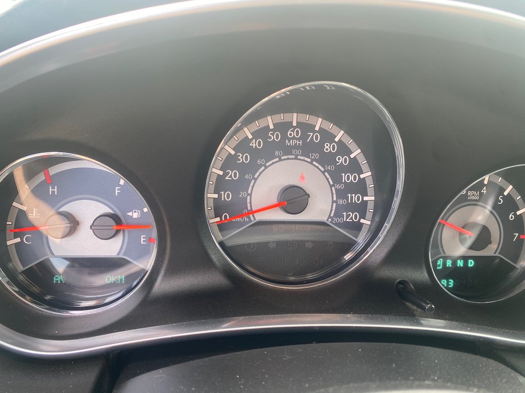 Chrysler 200 Touring | Convertible | HtdSeats | XM | PwrSeat 2013 à Amherst, Nouvelle-Écosse - 19 - w1024h768px