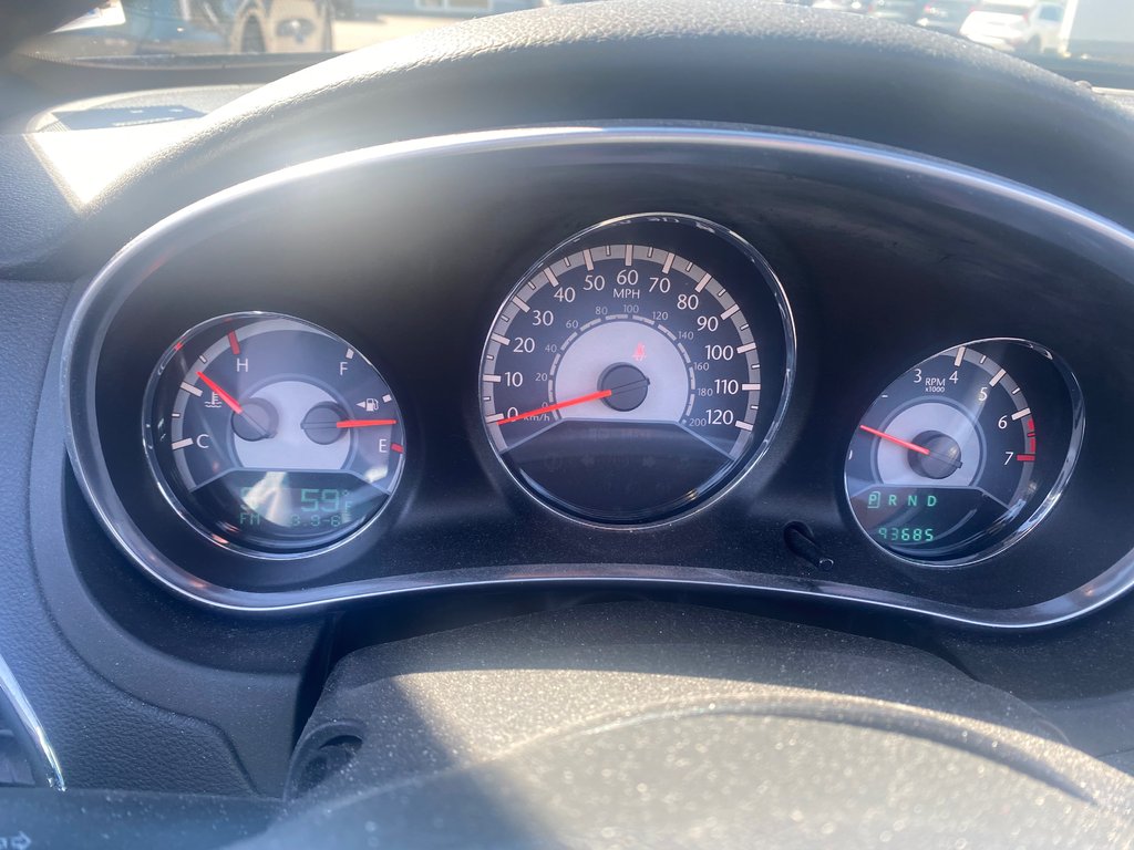 Chrysler 200 Touring | Convertible | HtdSeats | XM | PwrSeat 2013 à Amherst, Nouvelle-Écosse - 23 - w1024h768px