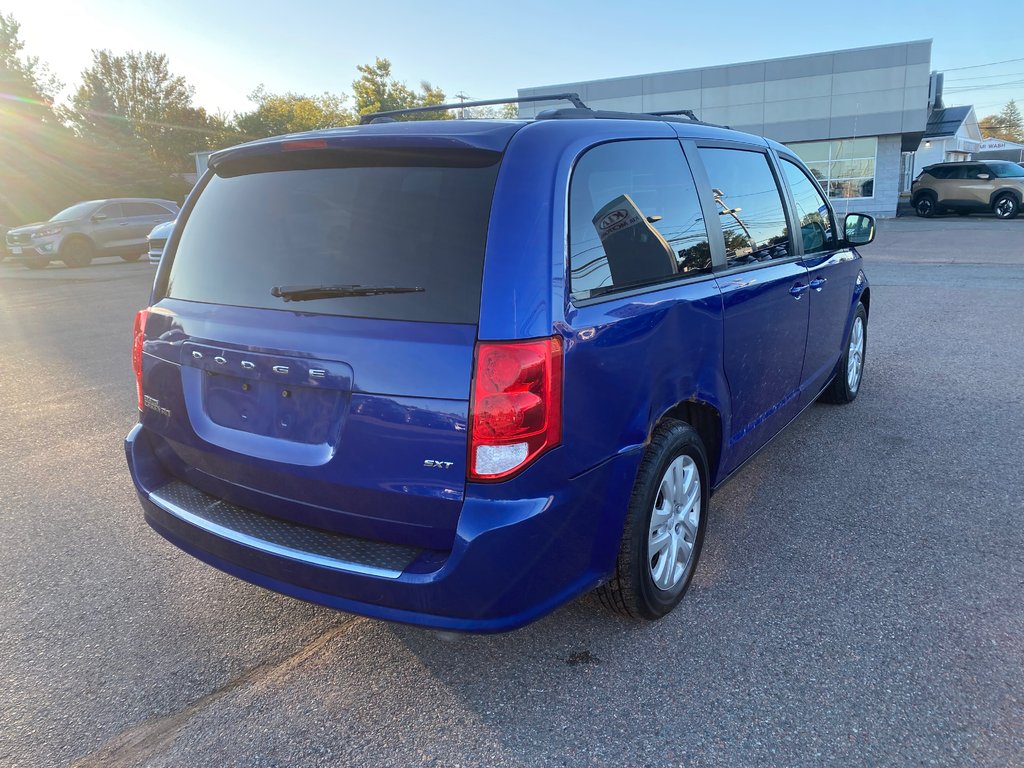 Dodge Caravan SXT Stow N Go | 7-Pass | Cam | USB | Bluetooth 2019 à Amherst, Nouvelle-Écosse - 9 - w1024h768px