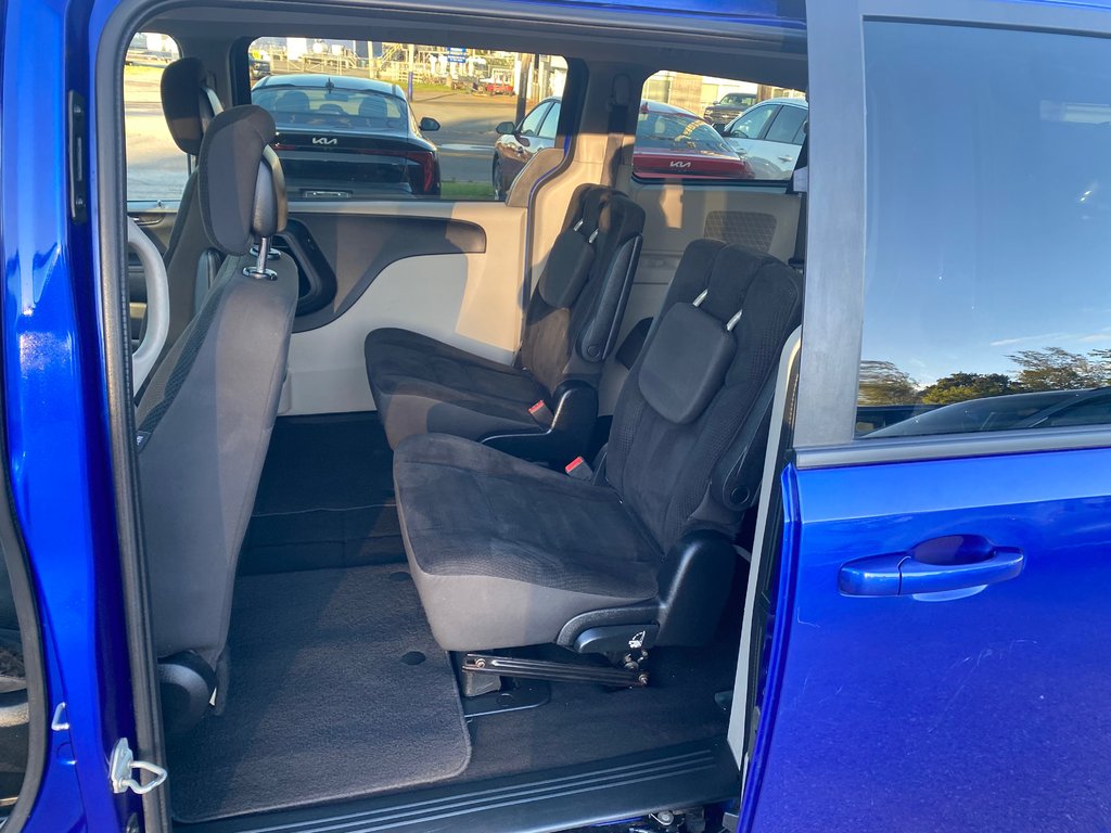 Dodge Caravan SXT Stow N Go | 7-Pass | Cam | USB | Bluetooth 2019 à Amherst, Nouvelle-Écosse - 44 - w1024h768px