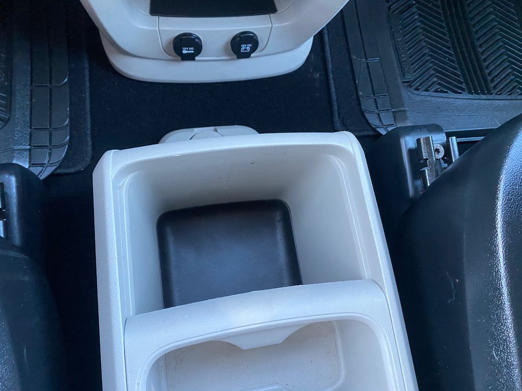 Dodge Caravan SXT Stow N Go | 7-Pass | Cam | USB | Bluetooth 2019 à Amherst, Nouvelle-Écosse - 40 - w1024h768px