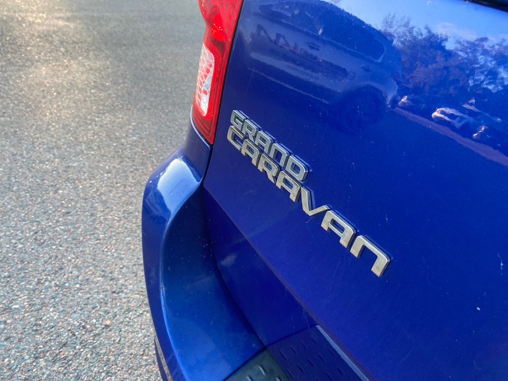 Dodge Caravan SXT Stow N Go | 7-Pass | Cam | USB | Bluetooth 2019 à Amherst, Nouvelle-Écosse - 22 - w1024h768px