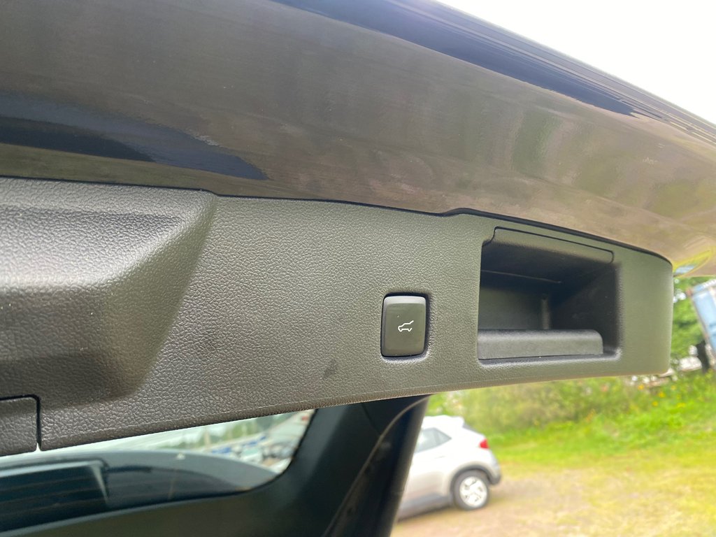 2021 Ford ESCAPE SEL | Cam | USB | HtdSeats | Bluetooth | Keyless in Amherst, Nova Scotia - 51 - w1024h768px