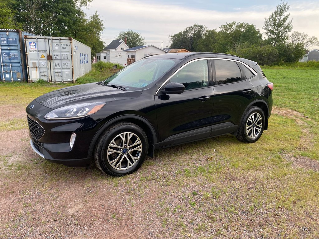 2021 Ford ESCAPE SEL | Cam | USB | HtdSeats | Bluetooth | Keyless in Amherst, Nova Scotia - 5 - w1024h768px