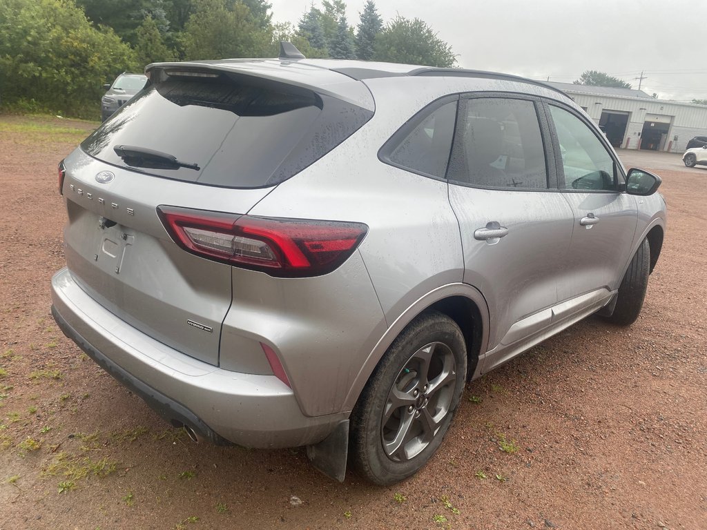 Ford ESCAPE ST-LINE 2023 à Amherst, Nouvelle-Écosse - 8 - w1024h768px