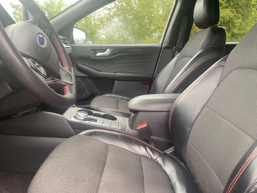 Ford ESCAPE ST-LINE 2023 à Amherst, Nouvelle-Écosse - 11 - w1024h768px