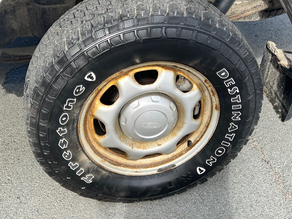 2017 Ford F-150 XL | V6 | 8ftBox | AM/FM | A/C | TowPkg in Hebbville, Nova Scotia - 12 - w1024h768px