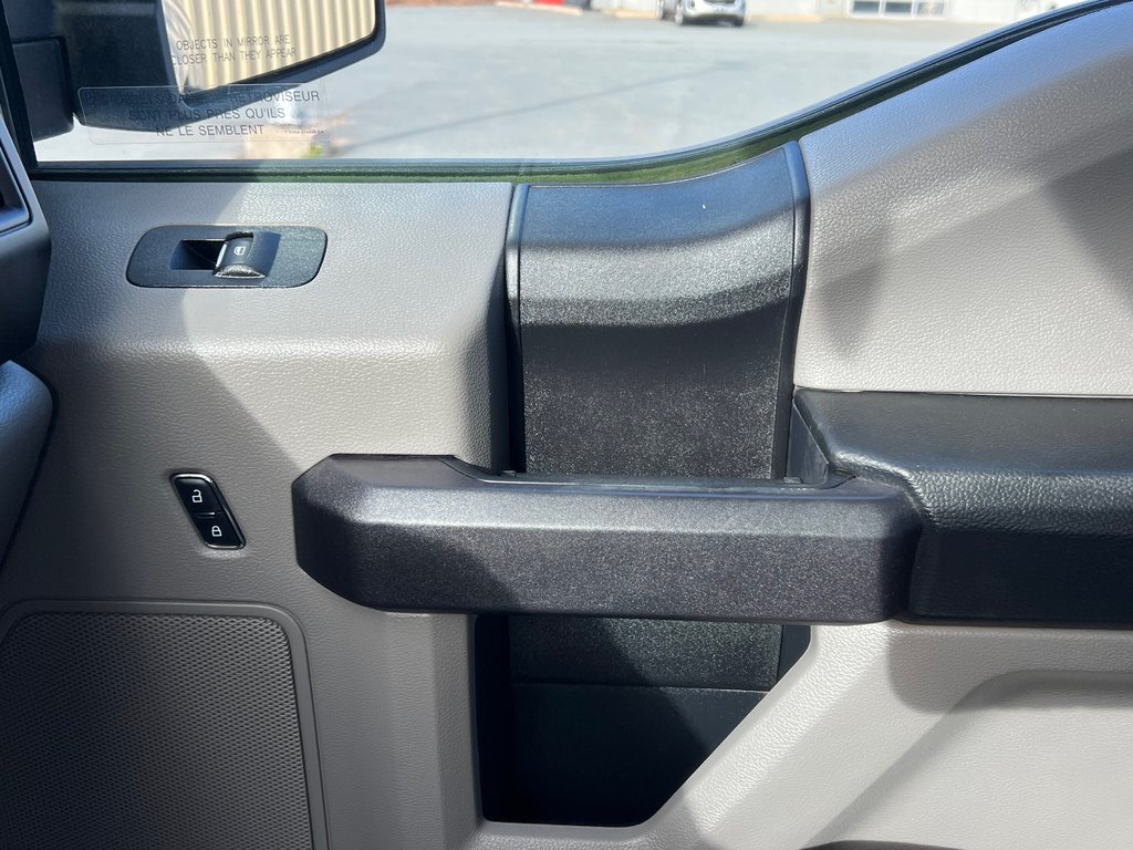 2017 Ford F-150 XL | V6 | 8ftBox | AM/FM | A/C | TowPkg in Hebbville, Nova Scotia - 49 - w1024h768px
