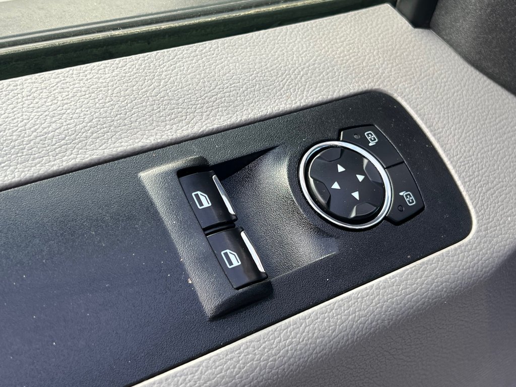 2017 Ford F-150 XL | V6 | 8ftBox | AM/FM | A/C | TowPkg in Hebbville, Nova Scotia - 25 - w1024h768px