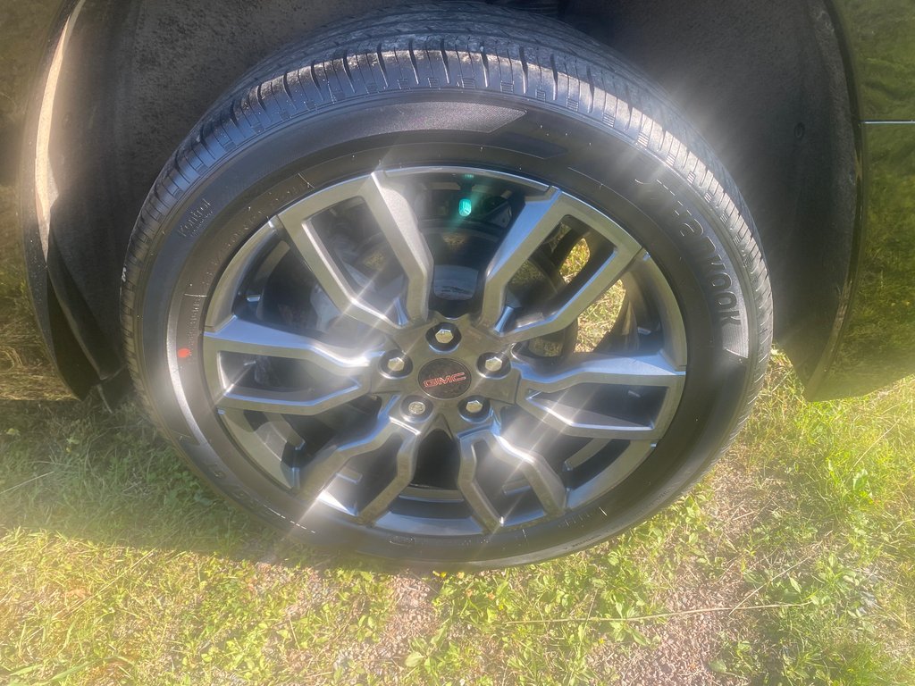 2023 GMC TERRAIN Denali | Leather | SunRoof | XM | Warranty to 2028 in Amherst, Nova Scotia - 14 - w1024h768px