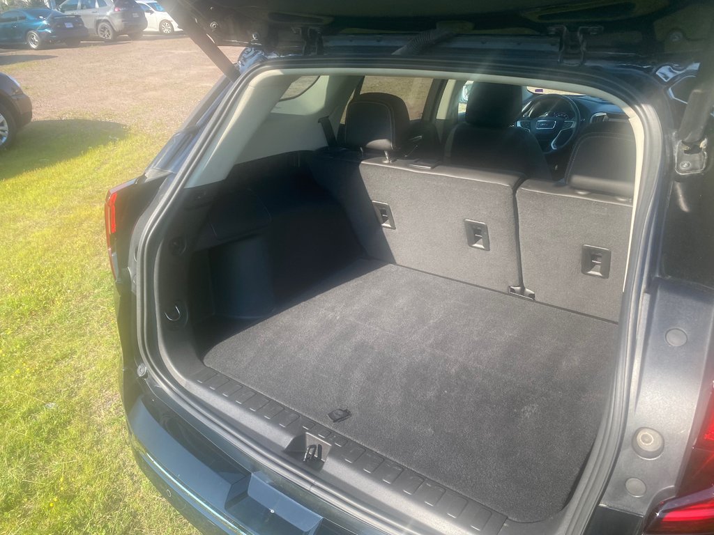 2023 GMC TERRAIN Denali | Leather | SunRoof | XM | Warranty to 2028 in Amherst, Nova Scotia - 52 - w1024h768px