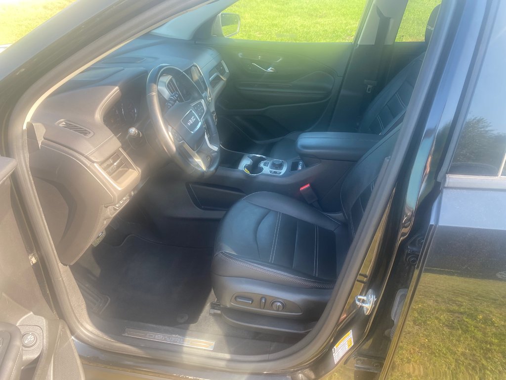 2023 GMC TERRAIN Denali | Leather | SunRoof | XM | Warranty to 2028 in Amherst, Nova Scotia - 31 - w1024h768px