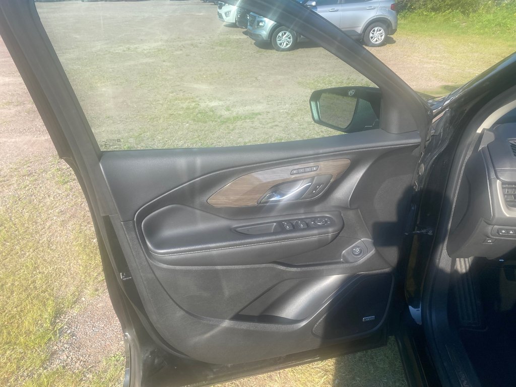 2023 GMC TERRAIN Denali | Leather | SunRoof | XM | Warranty to 2028 in Amherst, Nova Scotia - 29 - w1024h768px