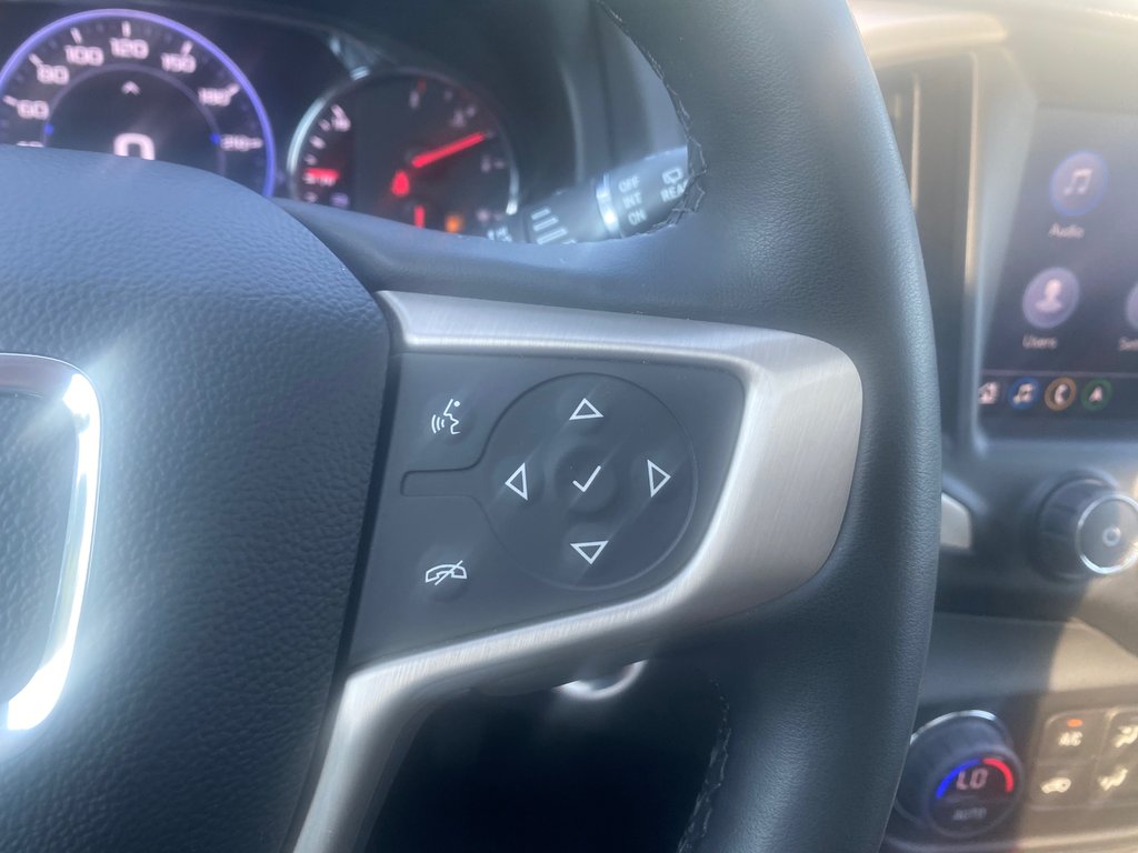 2023 GMC TERRAIN Denali | Leather | SunRoof | XM | Warranty to 2028 in Amherst, Nova Scotia - 38 - w1024h768px