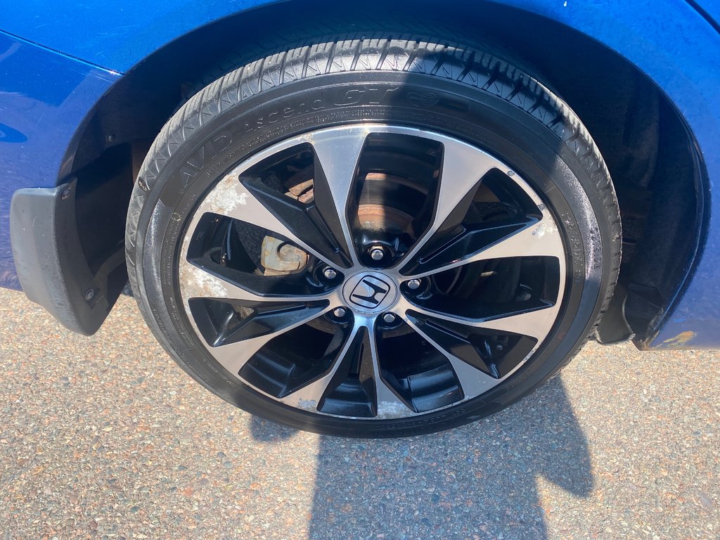 2013 Honda Civic SI | 6-Spd | SunRoof | 201hp | Cam | Nav | USB in Amherst, Nova Scotia - 19 - w1024h768px