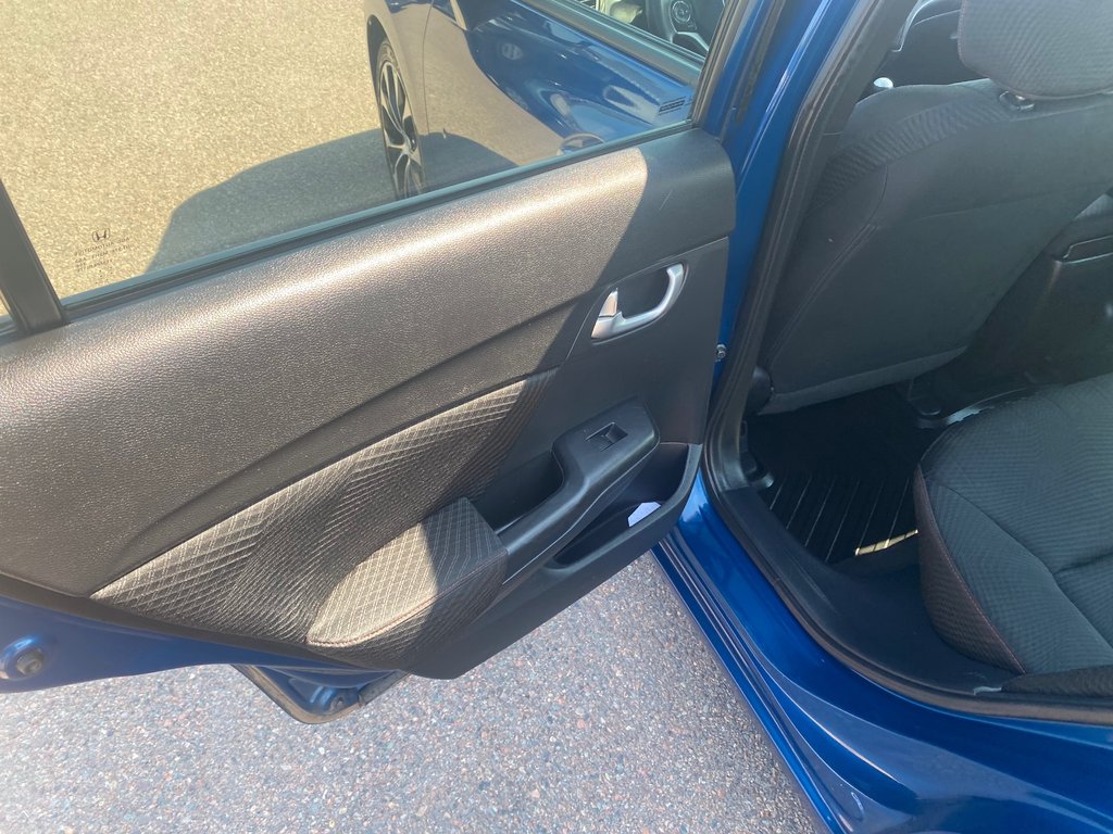 2013 Honda Civic SI | 6-Spd | SunRoof | 201hp | Cam | Nav | USB in Amherst, Nova Scotia - 55 - w1024h768px