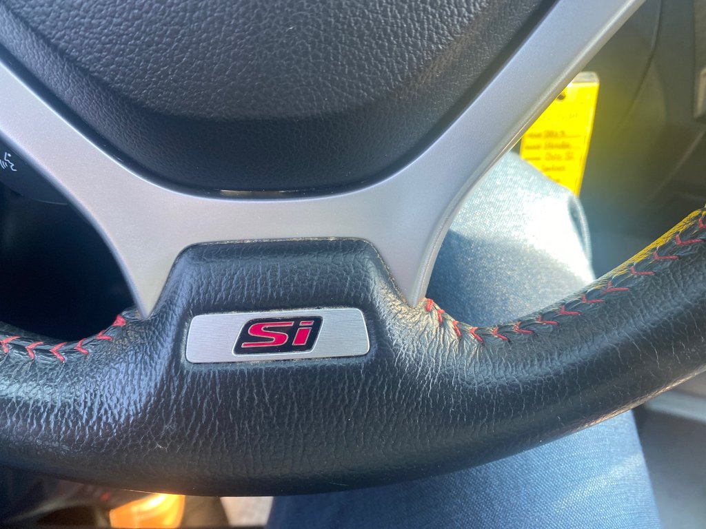 2013 Honda Civic SI | 6-Spd | SunRoof | 201hp | Cam | Nav | USB in Amherst, Nova Scotia - 43 - w1024h768px
