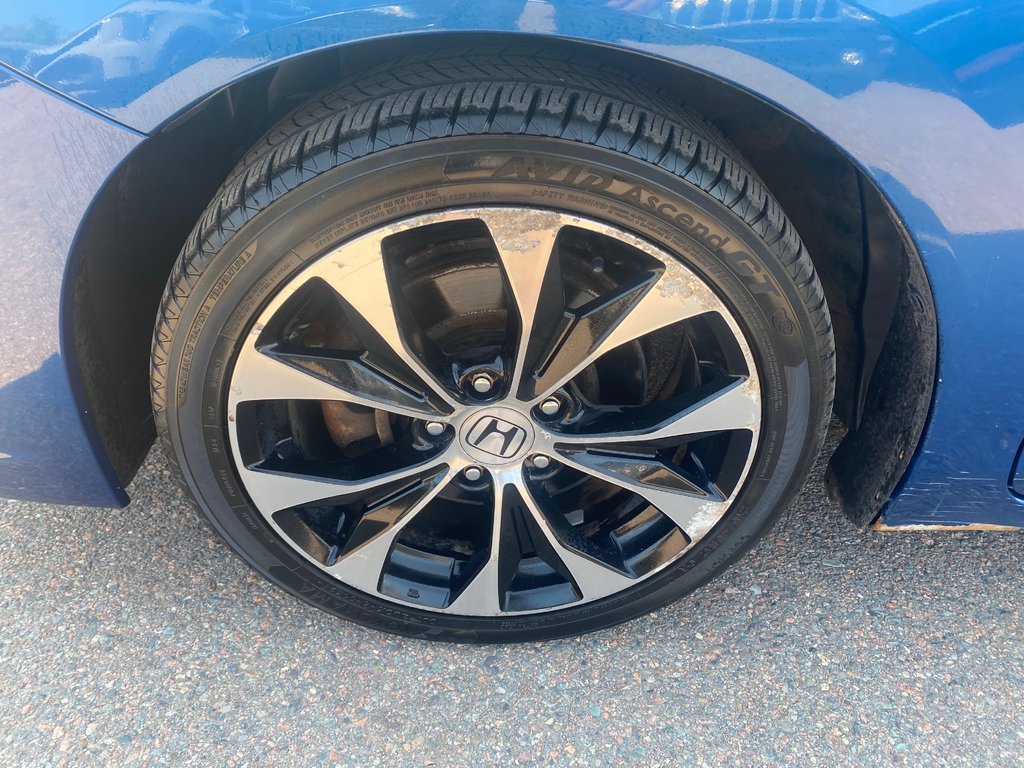 2013 Honda Civic SI | 6-Spd | SunRoof | 201hp | Cam | Nav | USB in Amherst, Nova Scotia - 17 - w1024h768px