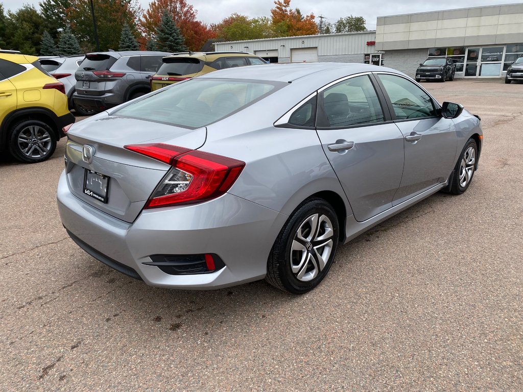 2018 Honda Civic LX | Cam | USB | HtdSeats | Bluetooth | Keyless in Hebbville, Nova Scotia - 7 - w1024h768px