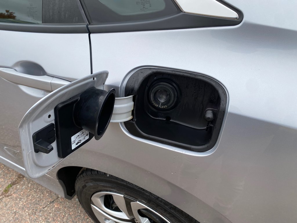 2018 Honda Civic LX | Cam | USB | HtdSeats | Bluetooth | Keyless in Hebbville, Nova Scotia - 10 - w1024h768px