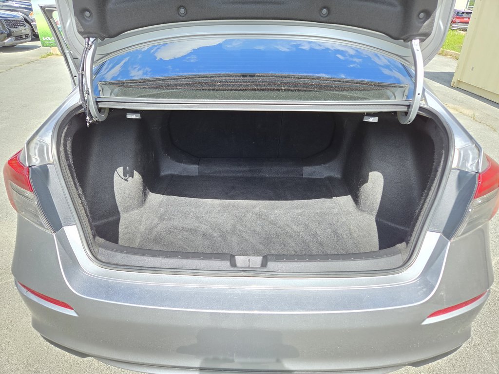 2022 Honda Civic LX | Cam | USB | HtdSeats | Bluetooth | Keyless in Amherst, Nova Scotia - 18 - w1024h768px