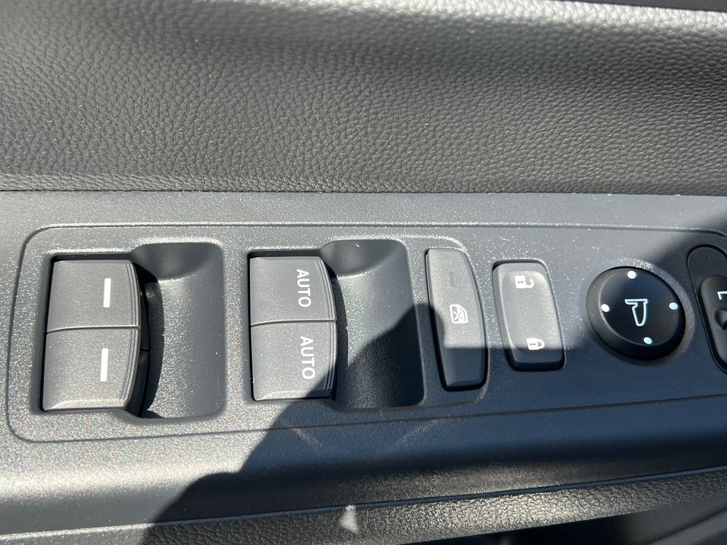 2026 Honda CR-V Hybrid Sport | HEV l Roof l HtdWheel | Warranty to 2033 in Amherst, Nova Scotia - 26 - w1024h768px
