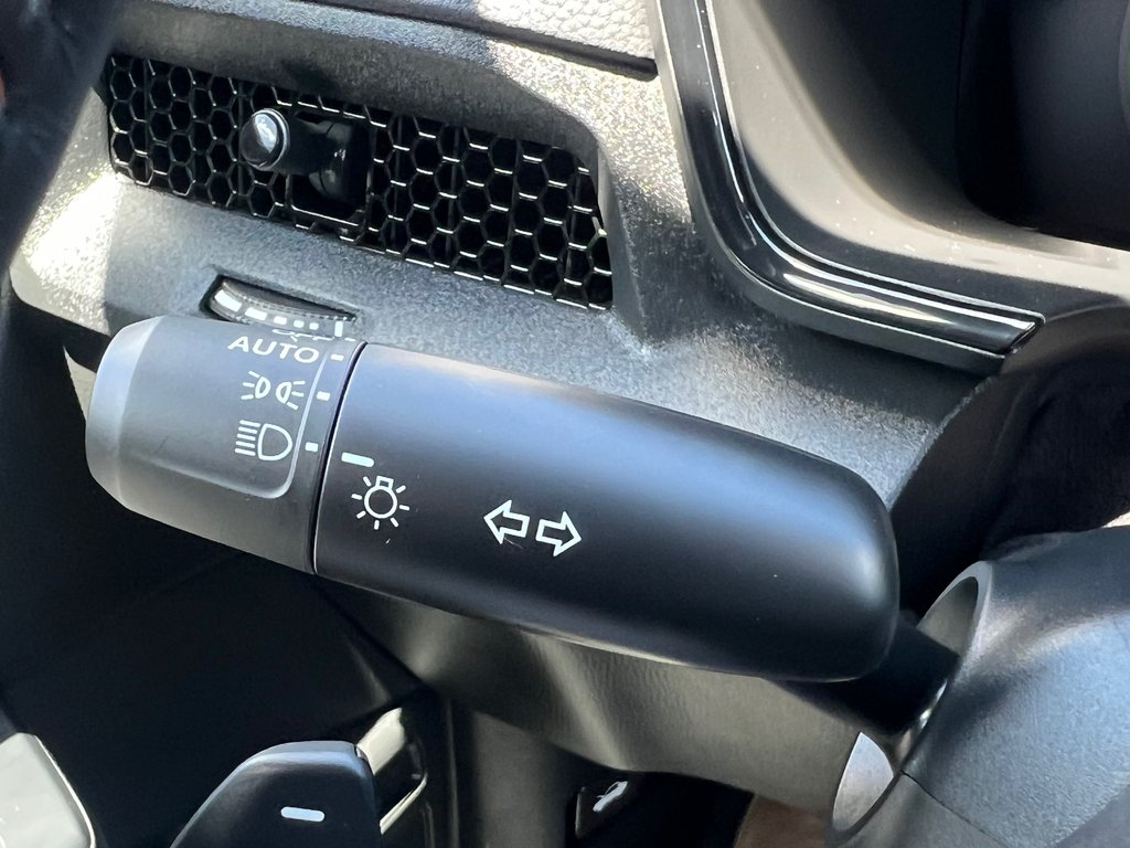 2026 Honda CR-V Hybrid Sport | HEV l Roof l HtdWheel | Warranty to 2033 in Amherst, Nova Scotia - 32 - w1024h768px