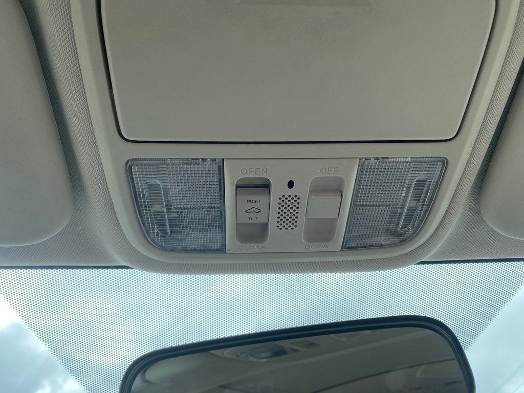 Honda CR-V EX-L | Leather | SunRoof | Cam | USB | Bluetooth 2012 à Amherst, Nouvelle-Écosse - 31 - w1024h768px