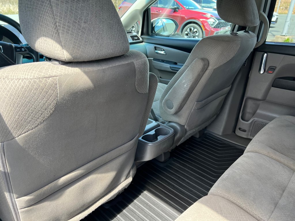 2016 Honda Odyssey EX | Cam | 8-Pass | USB | PwrDoors | Bluetooth in Amherst, Nova Scotia - 58 - w1024h768px