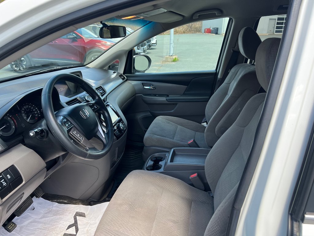 2016 Honda Odyssey EX | Cam | 8-Pass | USB | PwrDoors | Bluetooth in Amherst, Nova Scotia - 23 - w1024h768px