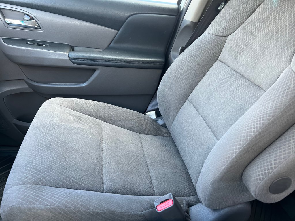 2016 Honda Odyssey EX | Cam | 8-Pass | USB | PwrDoors | Bluetooth in Amherst, Nova Scotia - 47 - w1024h768px