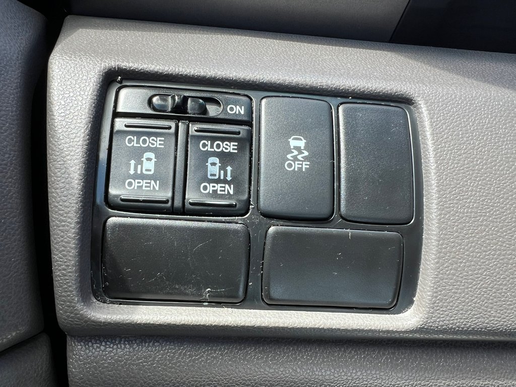 2016 Honda Odyssey EX | Cam | 8-Pass | USB | PwrDoors | Bluetooth in Amherst, Nova Scotia - 28 - w1024h768px
