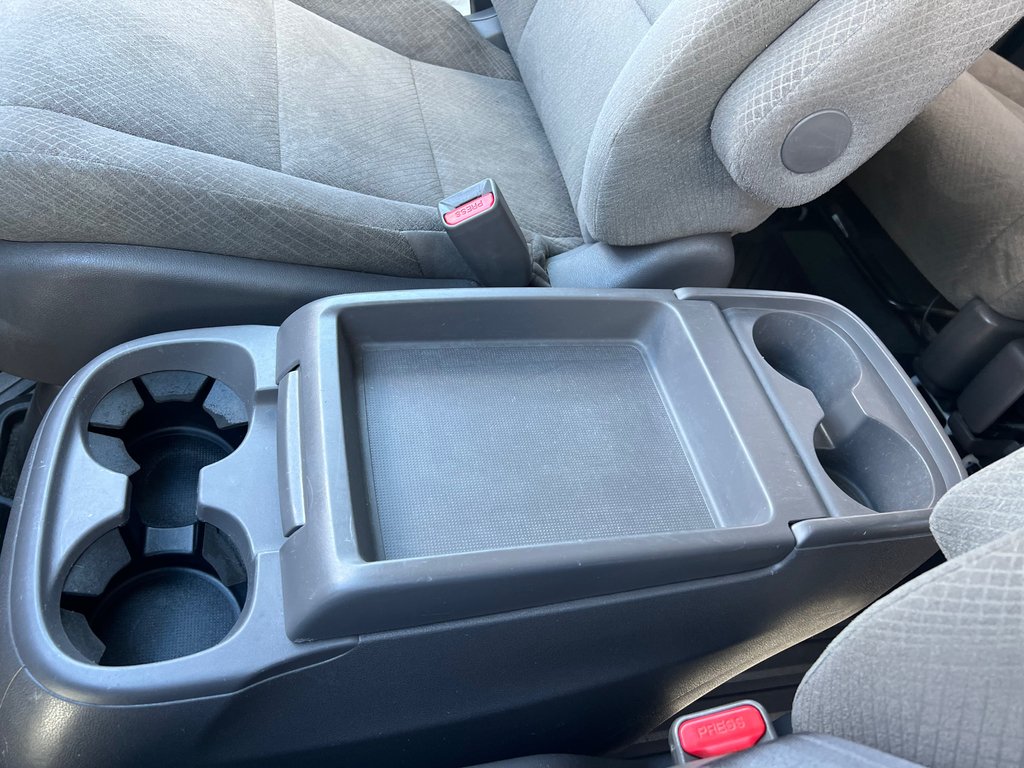 2016 Honda Odyssey EX | Cam | 8-Pass | USB | PwrDoors | Bluetooth in Amherst, Nova Scotia - 44 - w1024h768px
