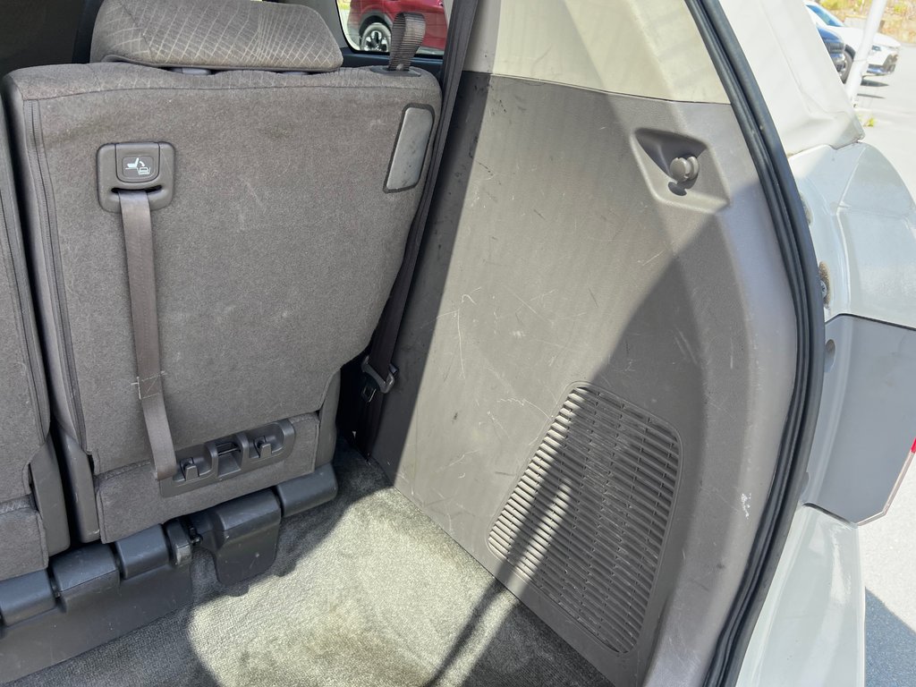 2016 Honda Odyssey EX | Cam | 8-Pass | USB | PwrDoors | Bluetooth in Amherst, Nova Scotia - 71 - w1024h768px