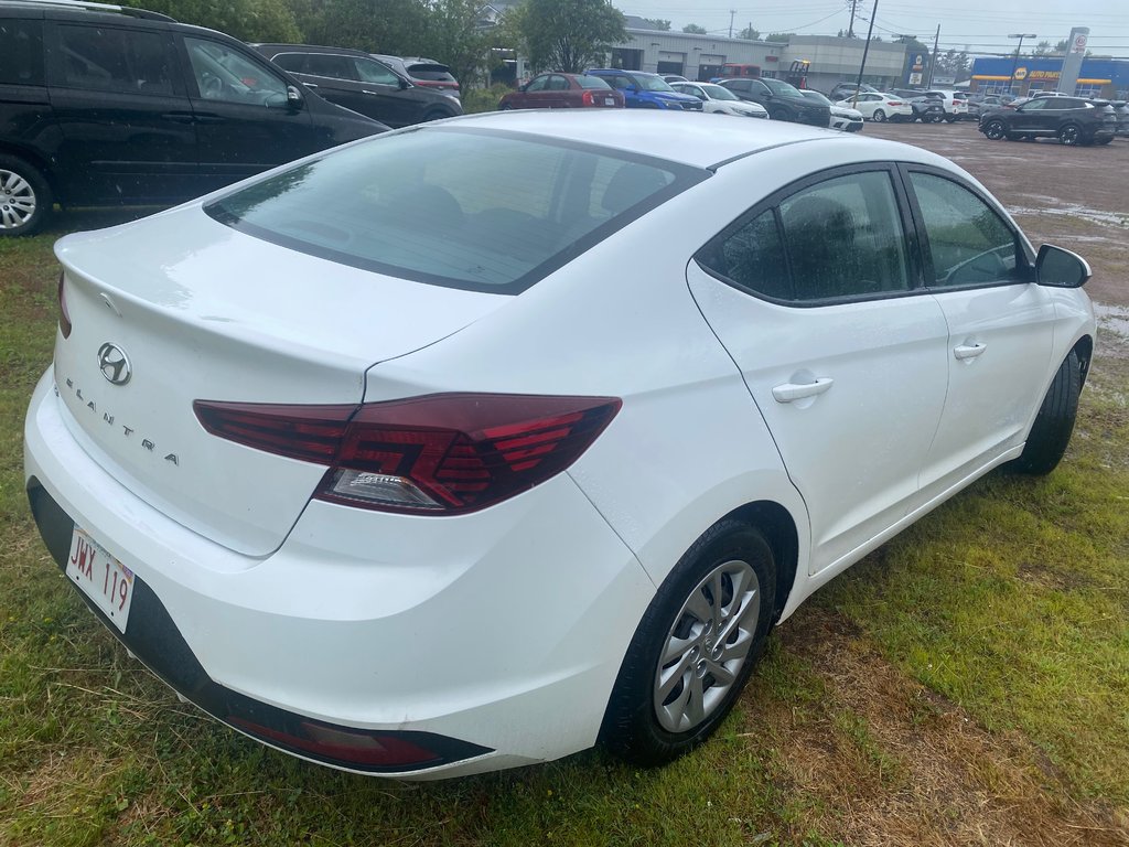 2020 Hyundai ELANTRA ESSENTIAL in Amherst, Nova Scotia - 7 - w1024h768px