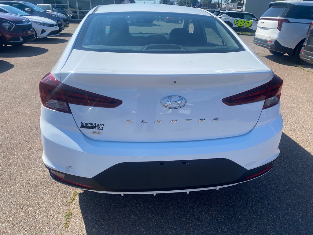 2020 Hyundai ELANTRA Essential | Cam | USB | HtdSeats | Bluetooth in Amherst, Nova Scotia - 6 - w1024h768px
