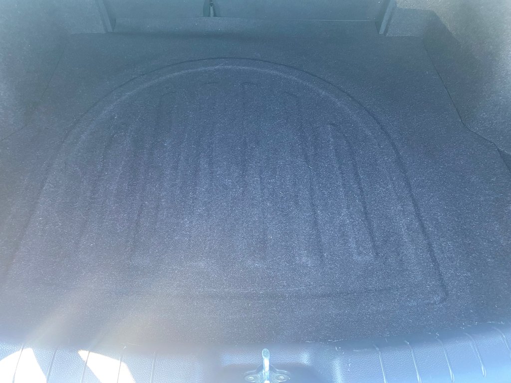 2020 Hyundai ELANTRA Essential | Cam | USB | HtdSeats | Bluetooth in Amherst, Nova Scotia - 16 - w1024h768px