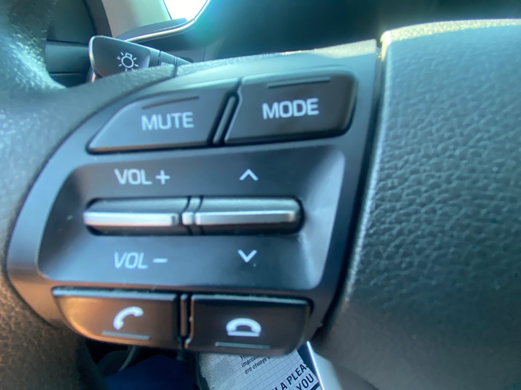 2020 Hyundai ELANTRA Essential | Cam | USB | HtdSeats | Bluetooth in Amherst, Nova Scotia - 26 - w1024h768px